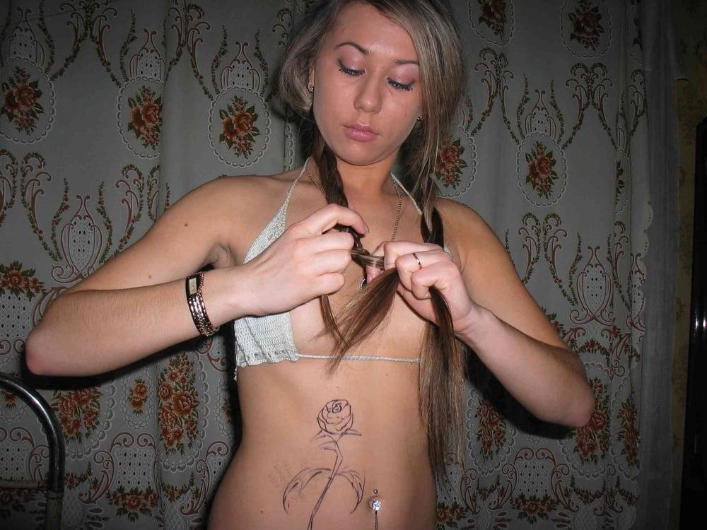 25P VIKA FROM SARATOV