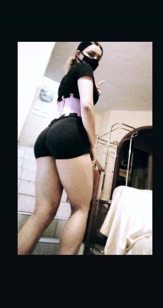 5P Ella es Mayte come pollas