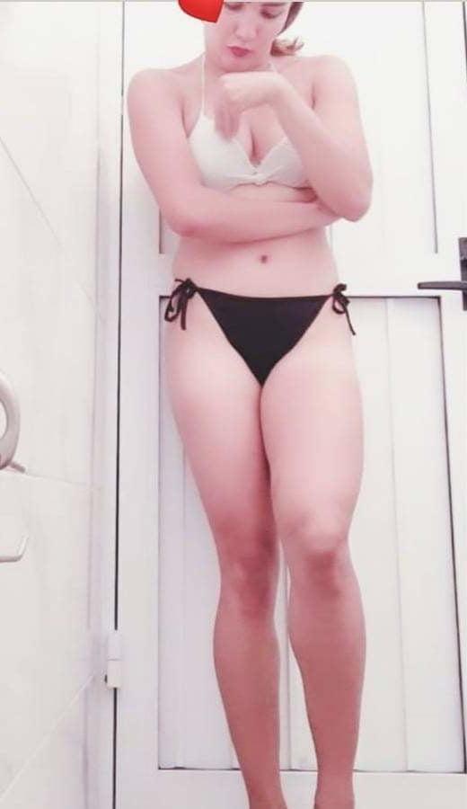 5P Ella es Mayte come pollas