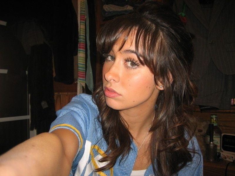 25P Beautiful brunette cocksucker from Texas