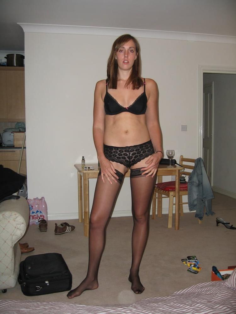 25P WNE 953 - Skinny Brit Slut