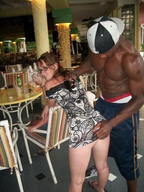 25P Girls Night Out, Cuckold III