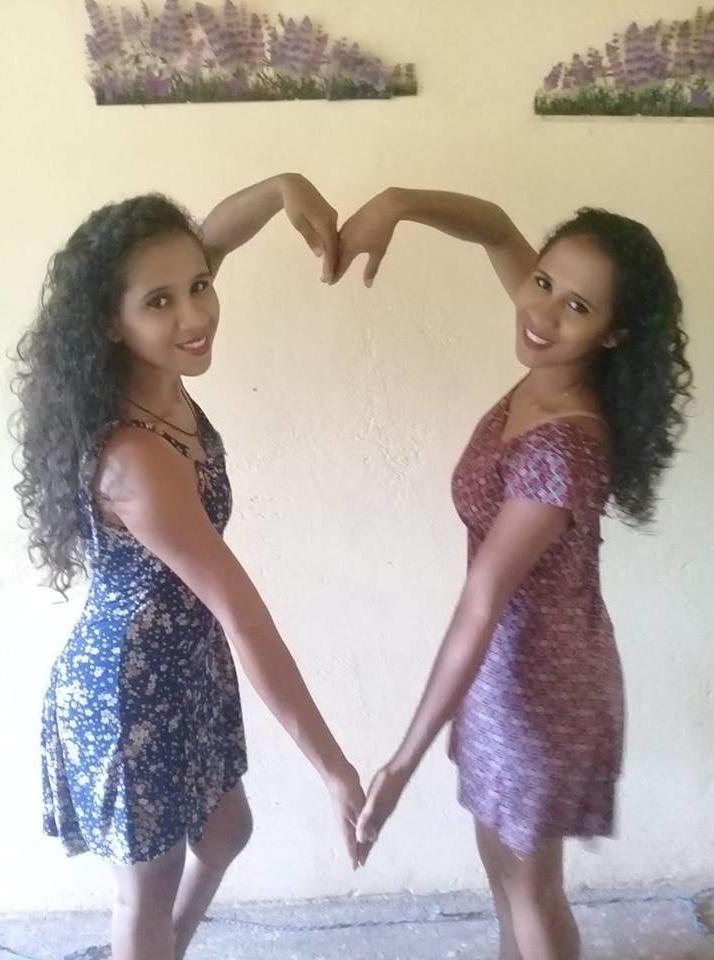 25P CHURCH GIRLS - TESUDAS EVANGELICAS