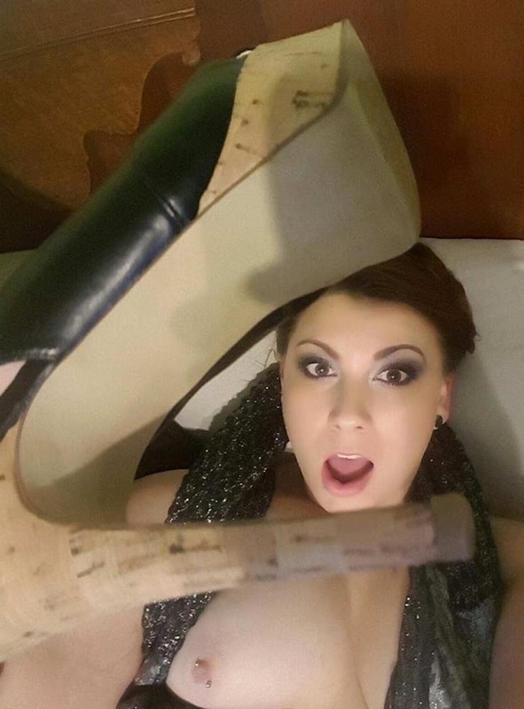 21P Slut Krystyna EXPOSED