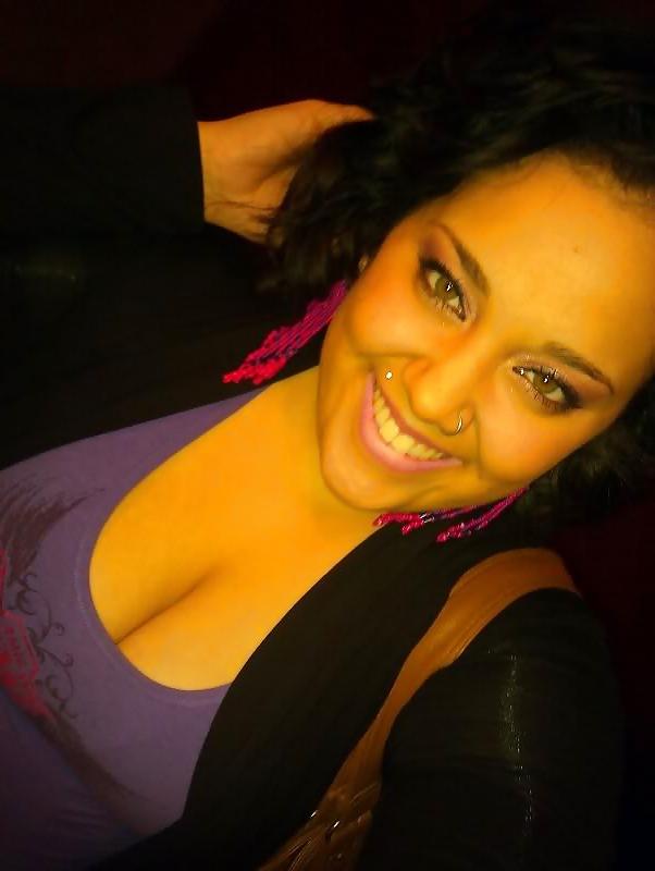25P NEW real amateur (mostly busty) pics