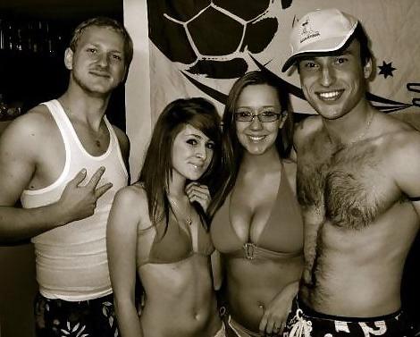 25P NEW real amateur (mostly busty) pics