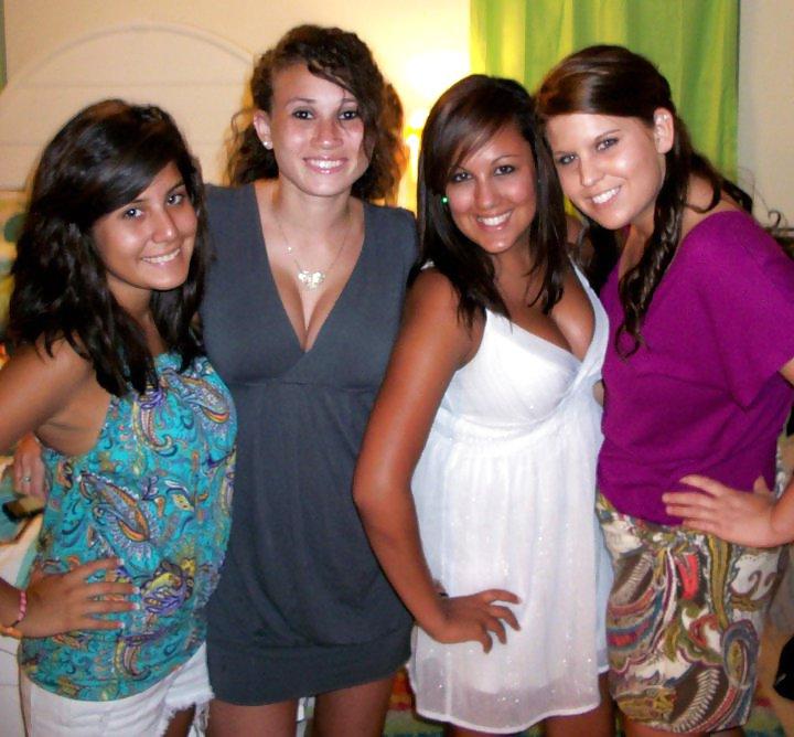25P NEW real amateur (mostly busty) pics