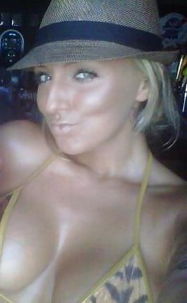 25P NEW real amateur (mostly busty) pics