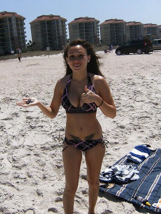 25P NEW real amateur (mostly busty) pics