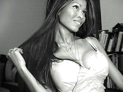 25P NEW real amateur (mostly busty) pics
