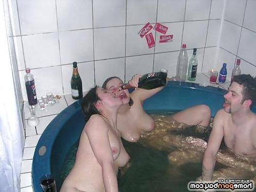25P Amateur sex party