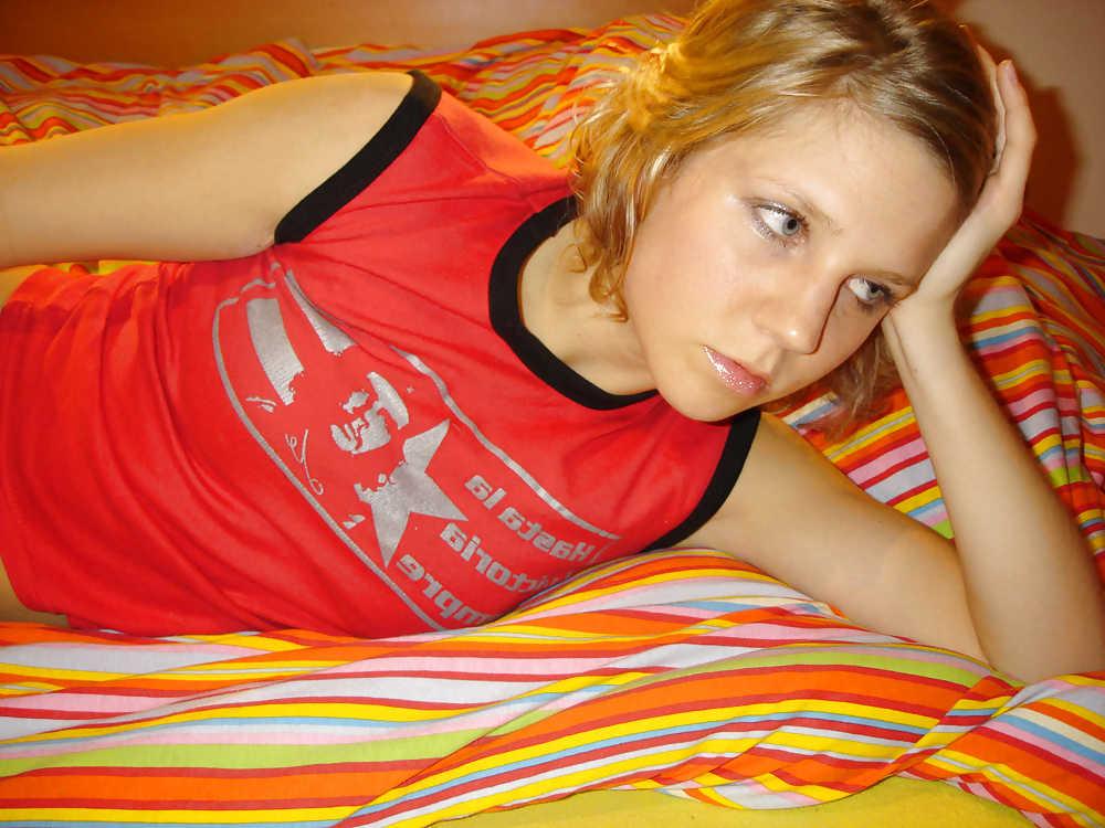25P Sweet amateur selfshots
