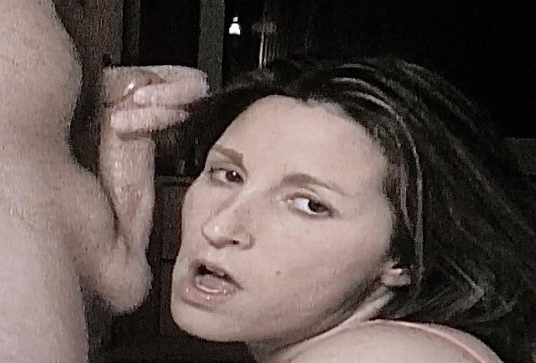 25P Cock Slut With Eye Contact