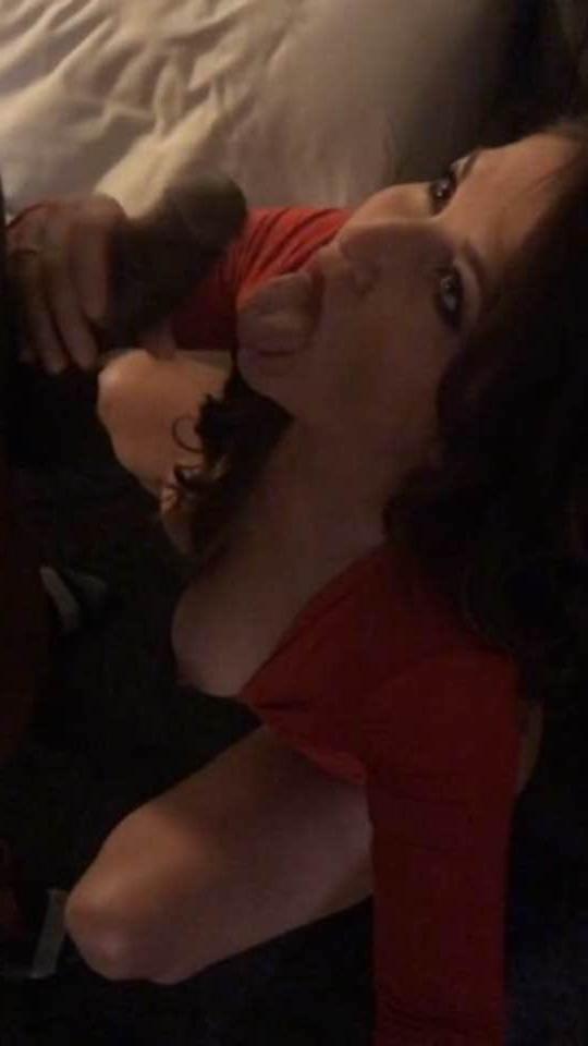 8P Cuckold gives his wife to a young bbc
