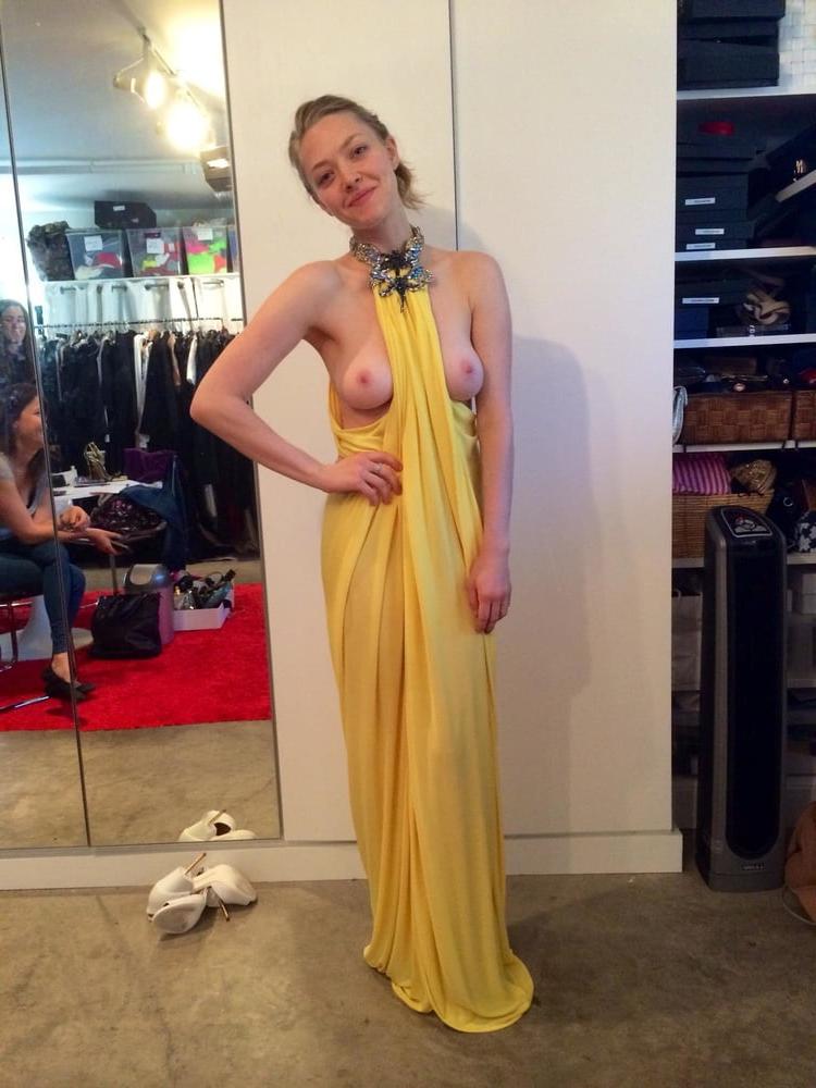17P Amanda Seyfried Leaked