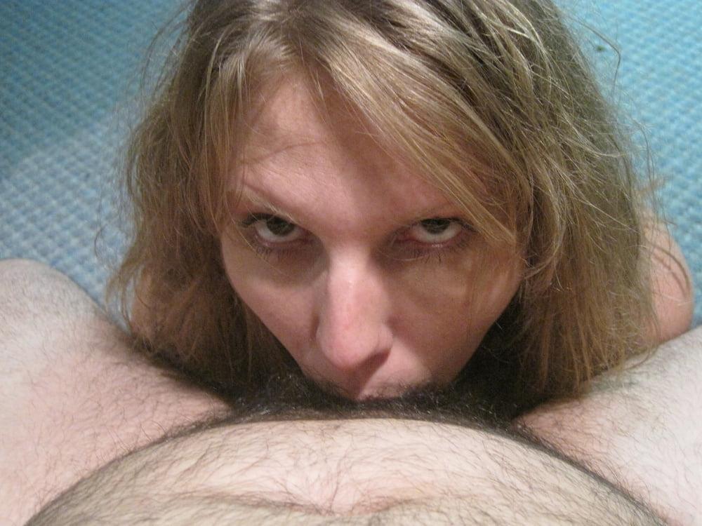 25P Kelly from NJ, born in 84 showing off
