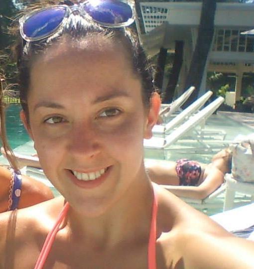 13P Mel - To look at with her amateur BJ vid.