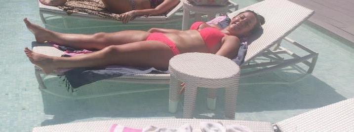 13P Mel - To look at with her amateur BJ vid.