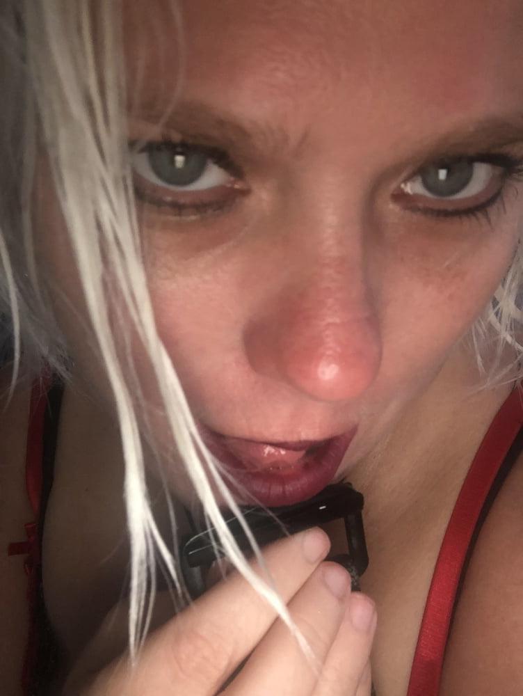 25P Kayz - French teacher from San Diego loves cock and cum