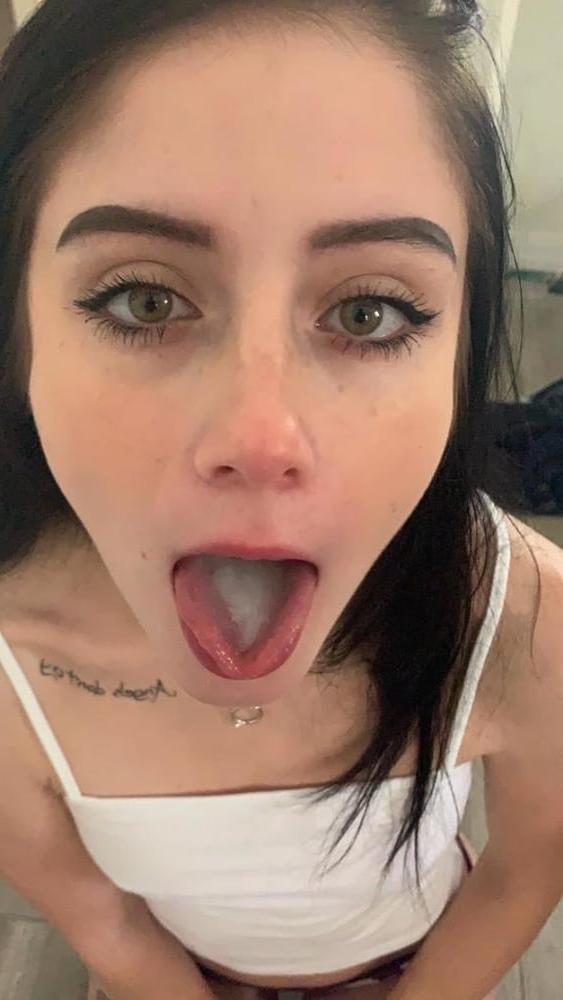 25P Sluts, blowjobs and facials
