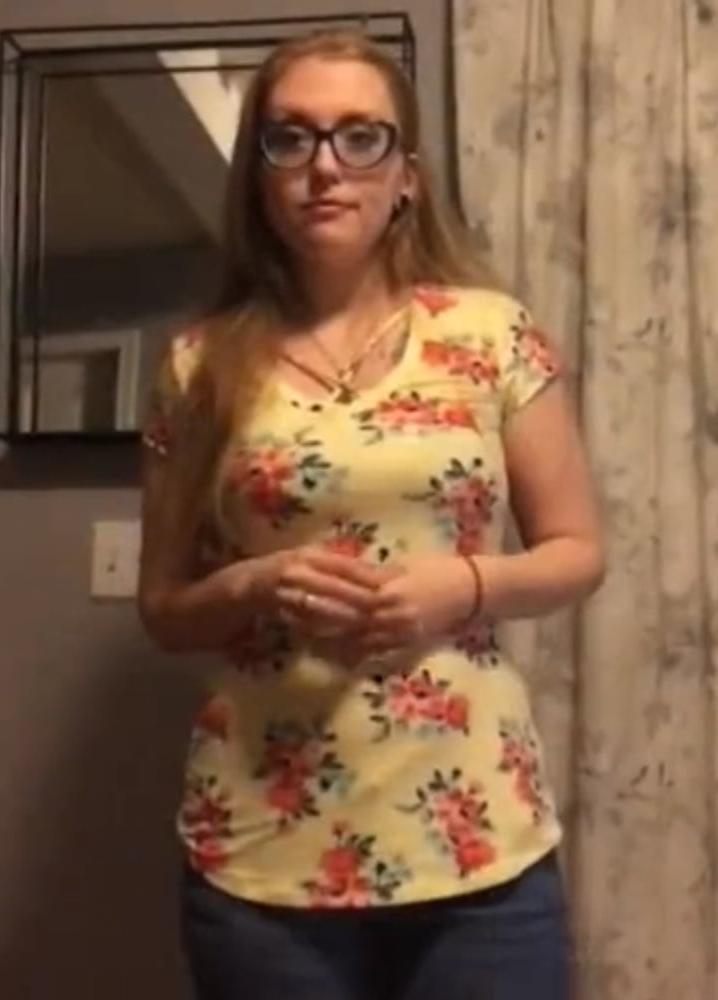 25P Horny girl with glasses