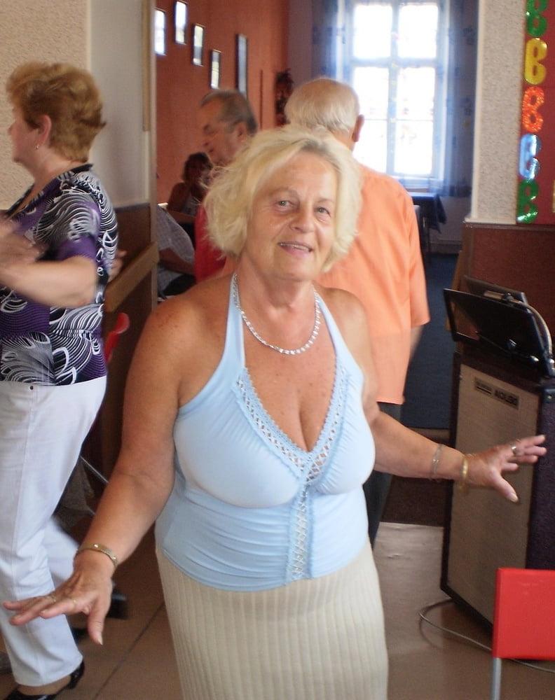 15P Gotta Love Grannies and Matures