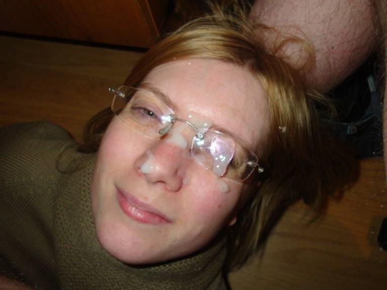 25P Pics 2420 - Girls With Glasses