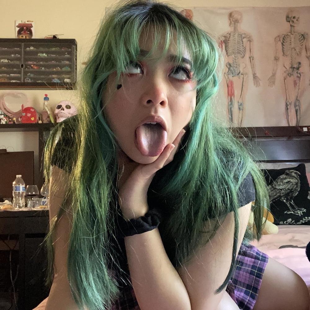 25P Ahegao faces