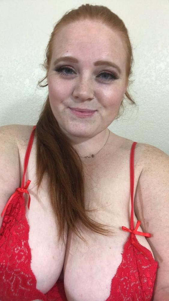 16P Julie the Ginger whore