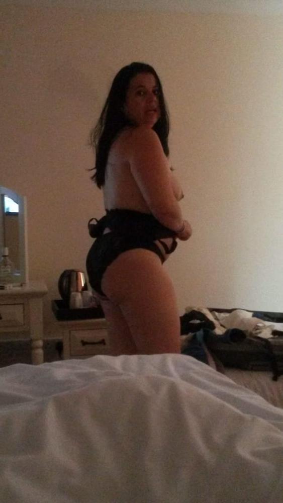 25P Exposed 3 Holes Webslut Milf Jessica 40yrs Cumslut From UK