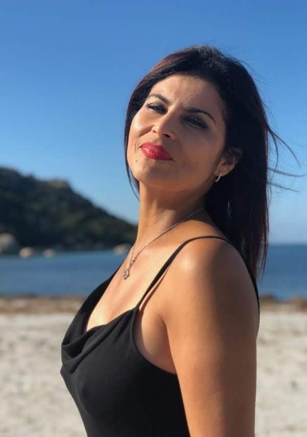 25P Vicky is a Sexy Cockwhore