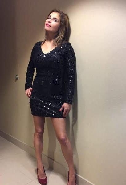 25P Vicky is a Sexy Cockwhore