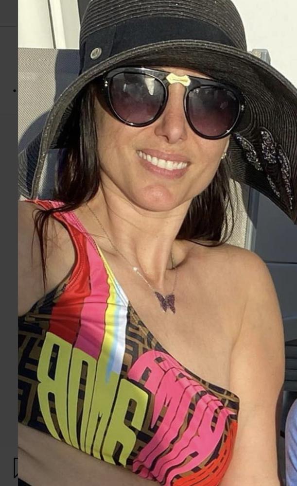 8P Michelle the Jewish slut wife
