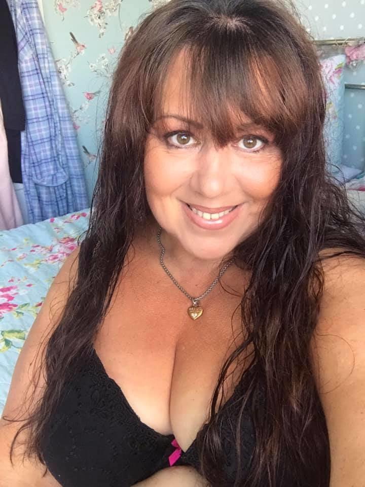25P Blowjobs, Facials and Hot Sexy Bodies.