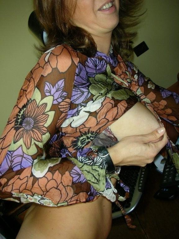 25P EXPOSED MILF