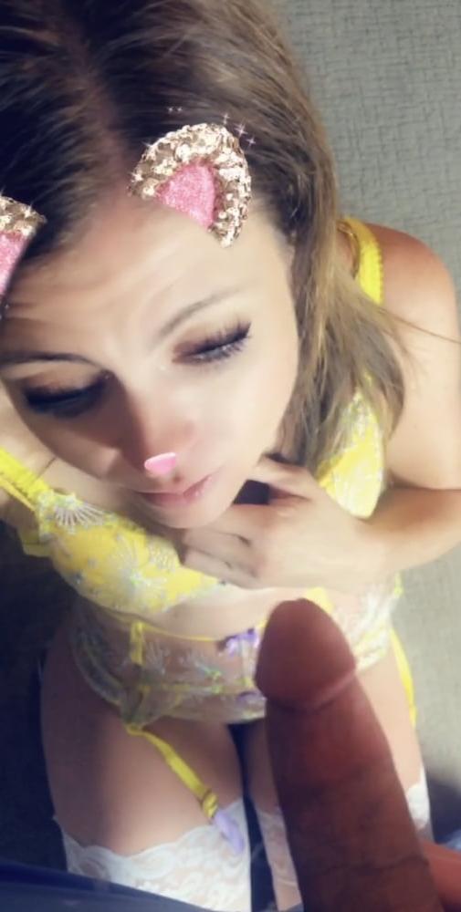 13P Slut Sucks Large Shaft