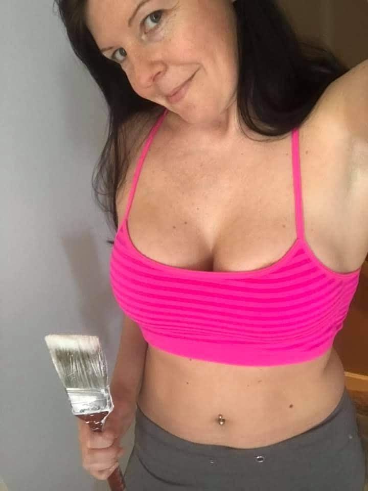 25P Newlywed Tracey Exposed