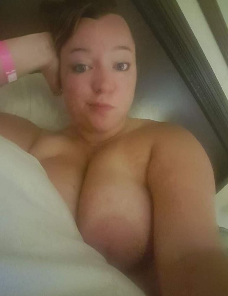 25P Thick Lauren Exposed