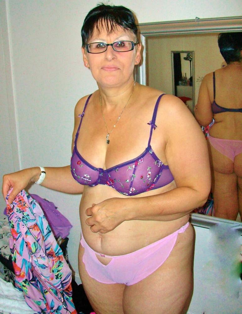 25P Thickasabricks Internet Find 253