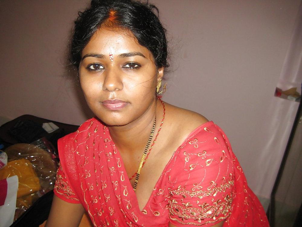 11P Indian beauty - as amateur as it should be!