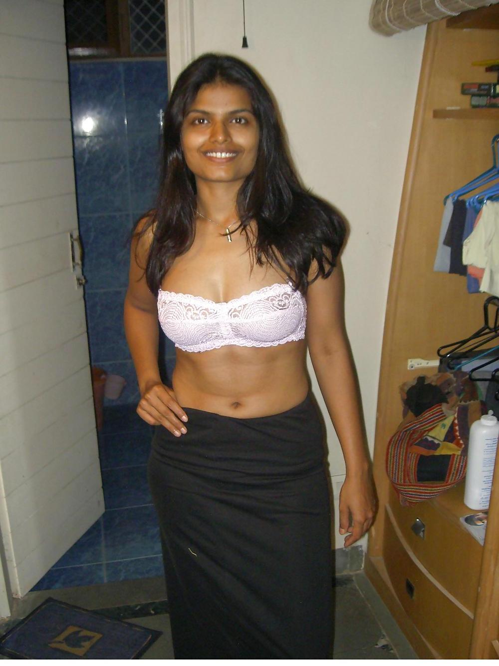 11P Indian beauty - as amateur as it should be!