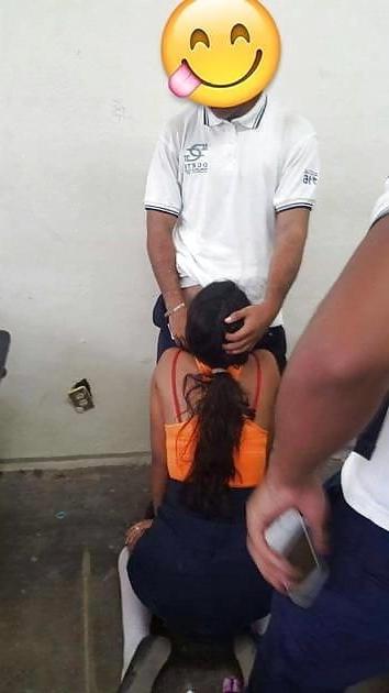 25P ponytailed girls in blowjob position 28