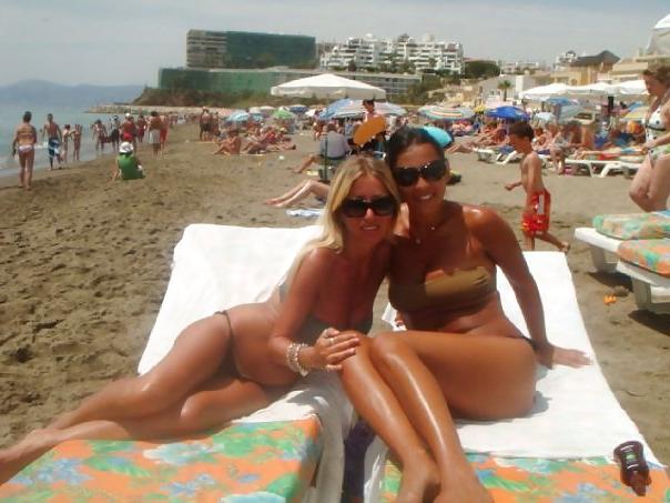 25P Amateur blonde milf