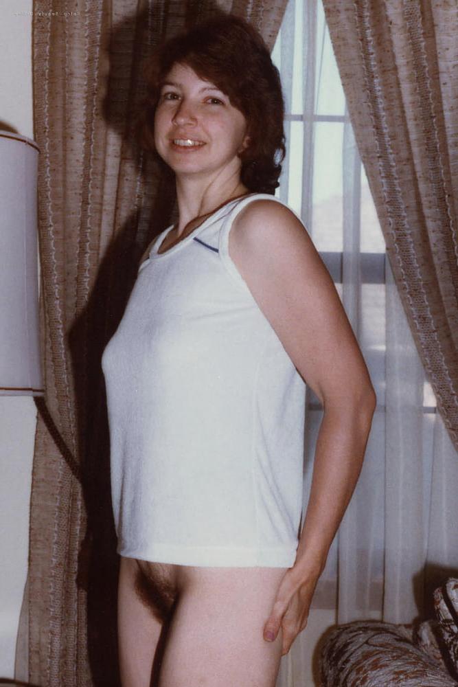 10P Ari, Fotos aus verschiedenen Jahren #2