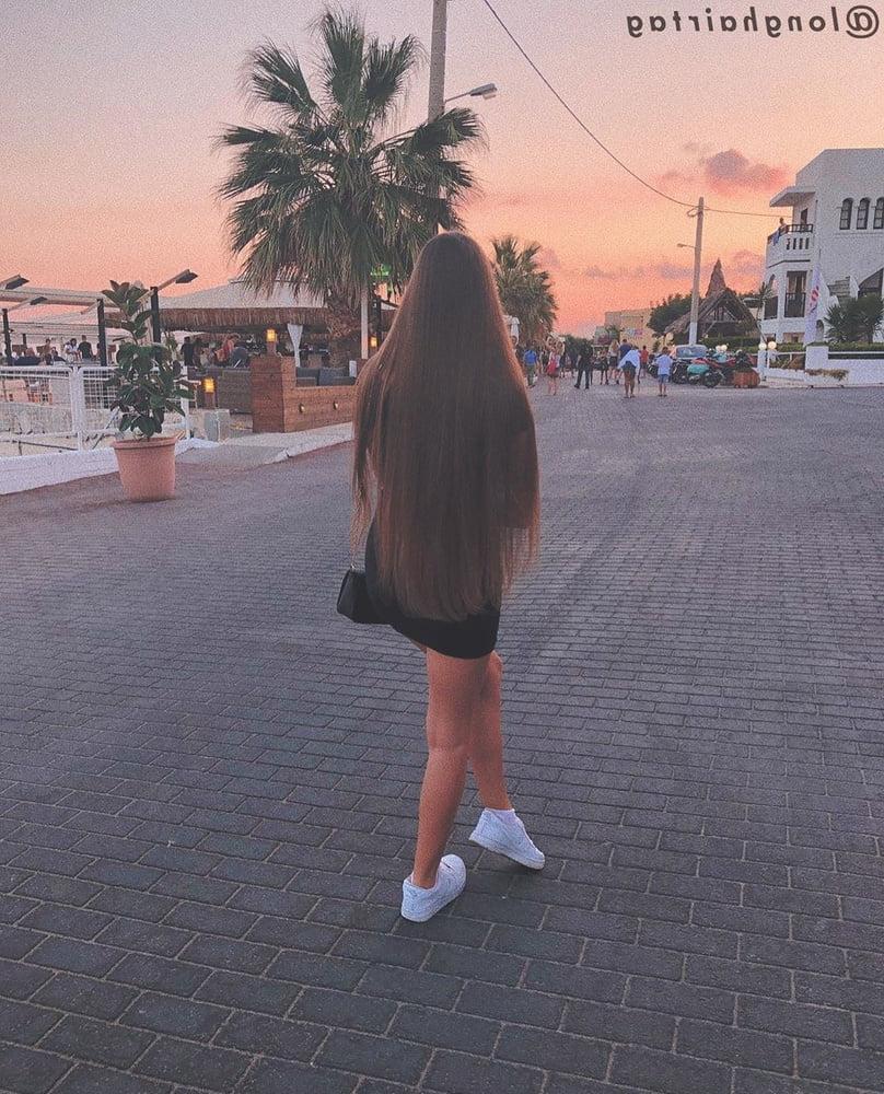 25P Random Long Hairs 6