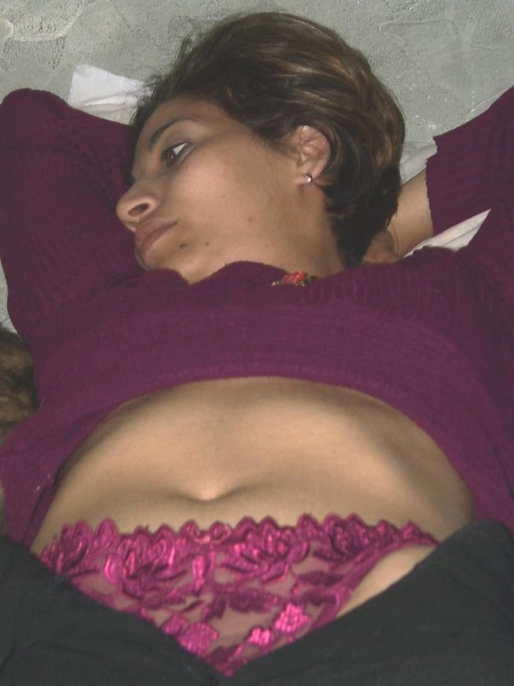 25P Arab wife