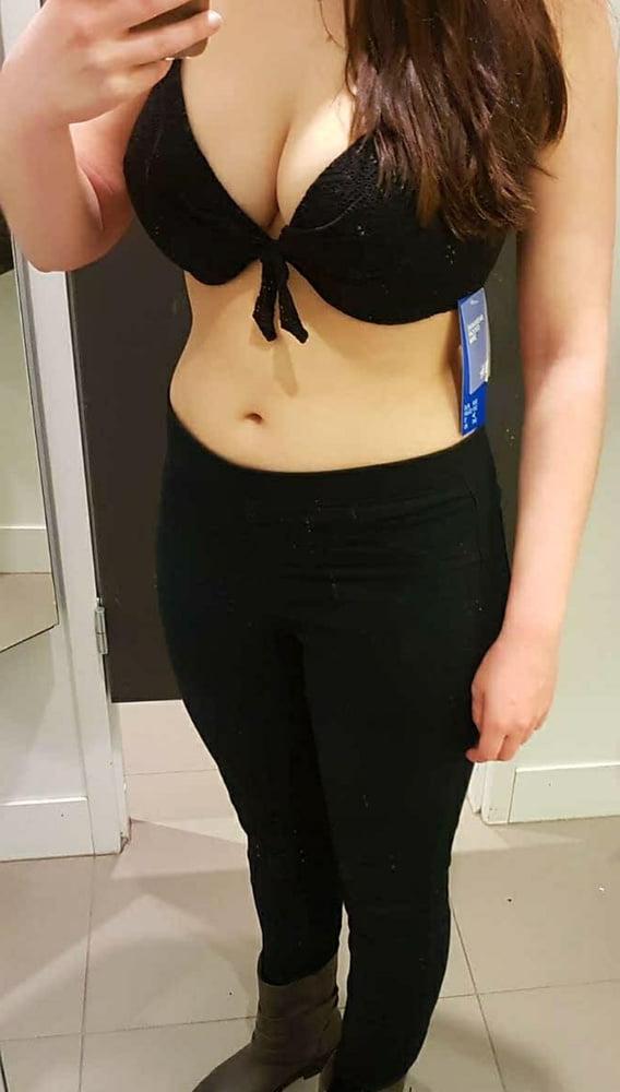 5P Jill 21yo and bf