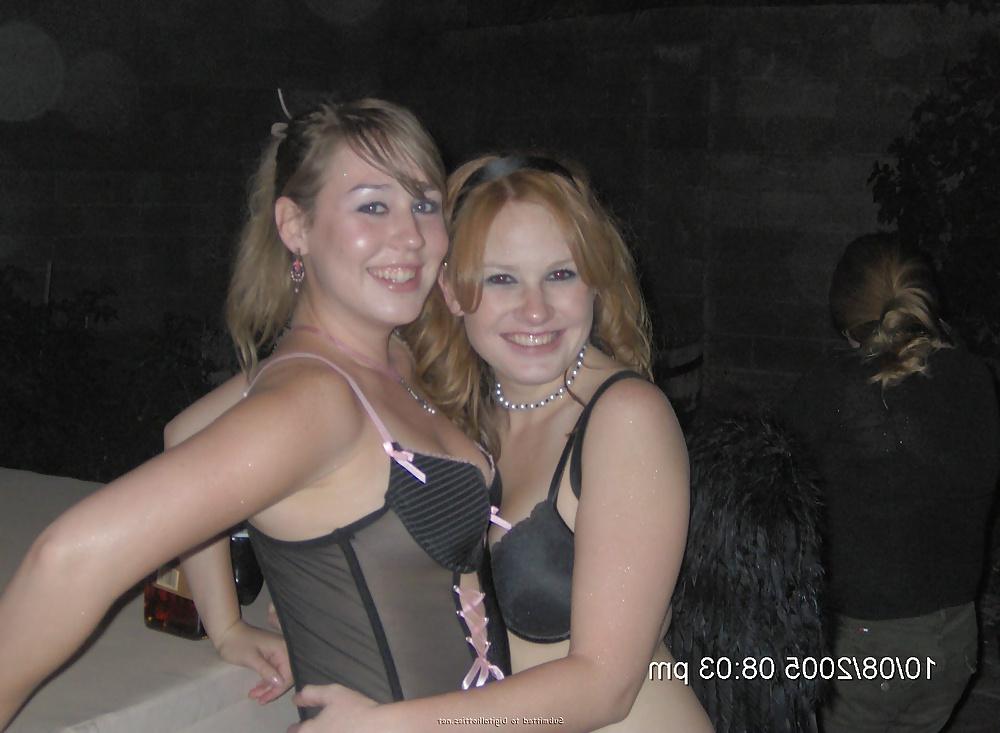 25P AMATEUR MIX - GIRLS COUPLES & SEX (Lupus23)