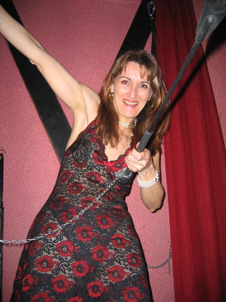 25P Hot Wivers vol. 274