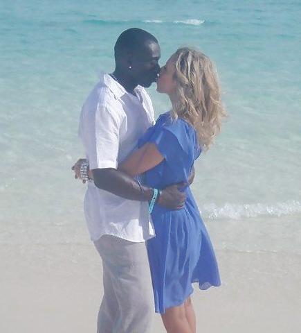 16P INTERRACIAL GALLERY PART 5 (SENSUAL MOMENTS, KISSING)